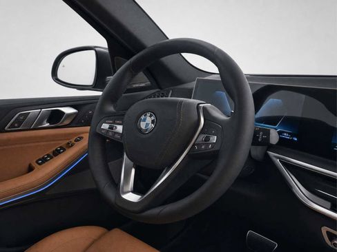 New 2026 BMW X5 xDrive50e w/ Premium Package AWD/4WD image 17