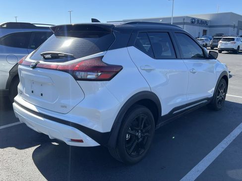 Used 2024 Nissan Kicks SR FWD image 2