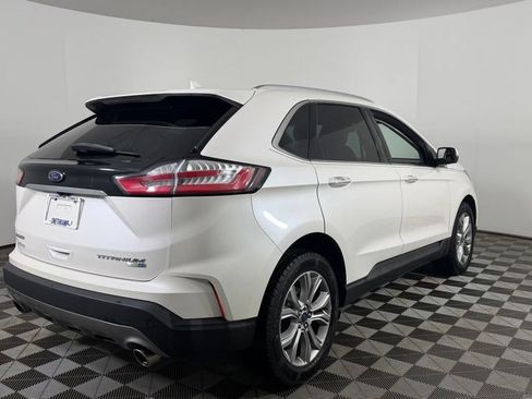 Used 2019 Ford Edge Titanium w/ Cold Weather Package AWD/4WD image 8