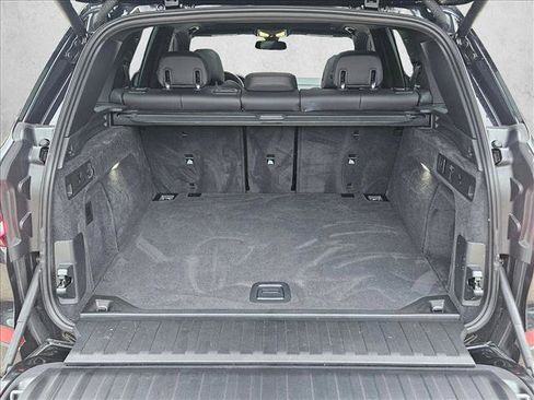 Used 2023 BMW X5 xDrive40i w/ M Sport Package image 7
