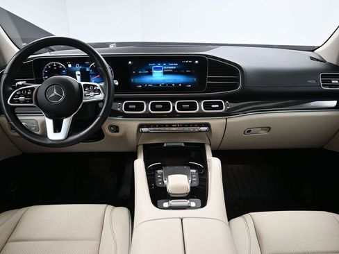 Used 2022 Mercedes-Benz GLS 450 4MATIC image 35