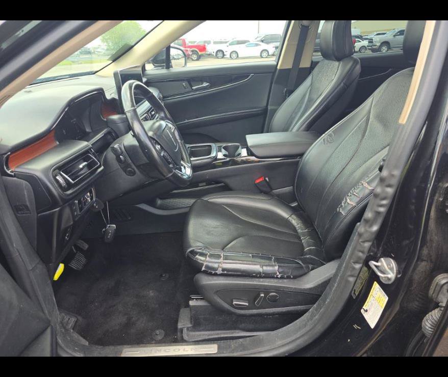 Used 2022 Lincoln Nautilus Reserve AWD/4WD image 4