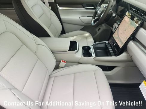 New 2026 GMC Terrain Denali w/ LPO, Floor Liner Package AWD/4WD image 10