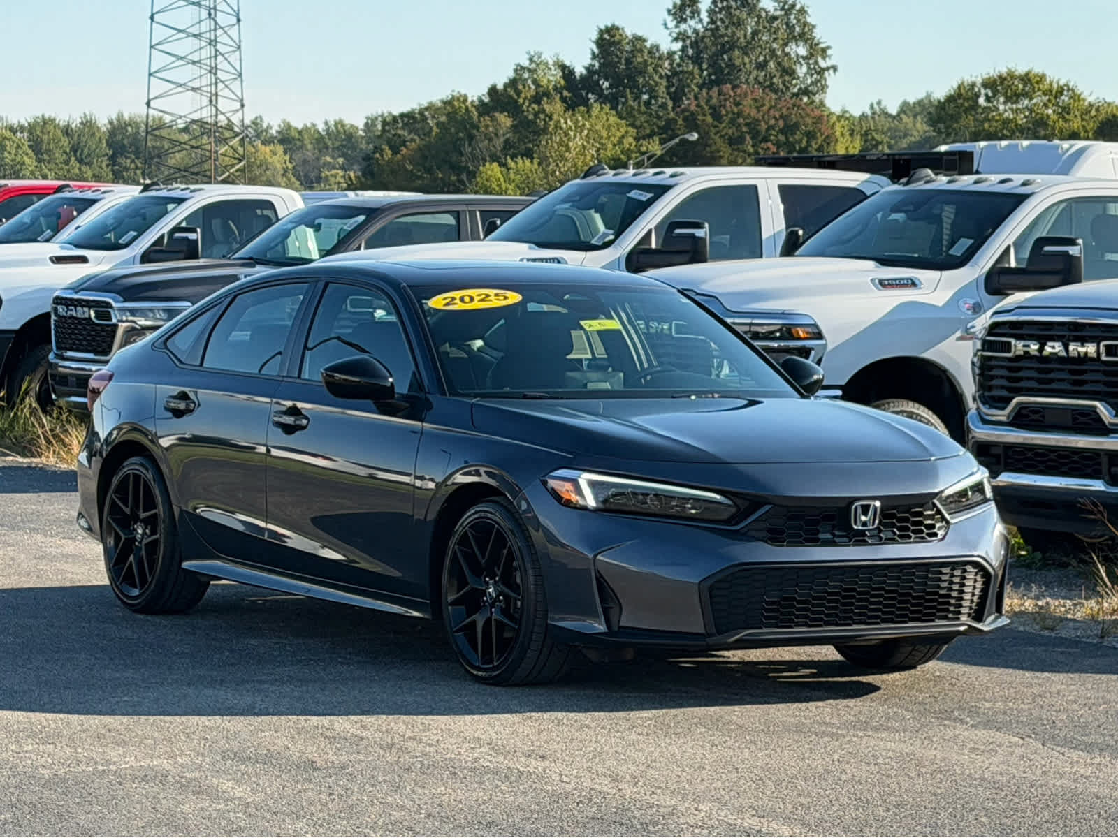 Used 2025 Honda Civic Sport image 1