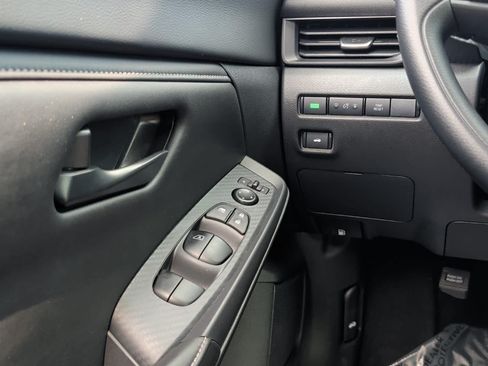 Used 2025 Nissan Sentra S FWD image 21