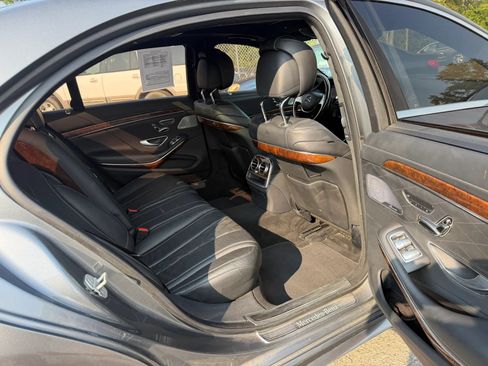 Used 2017 Mercedes-Benz S 550 4MATIC Sedan image 26