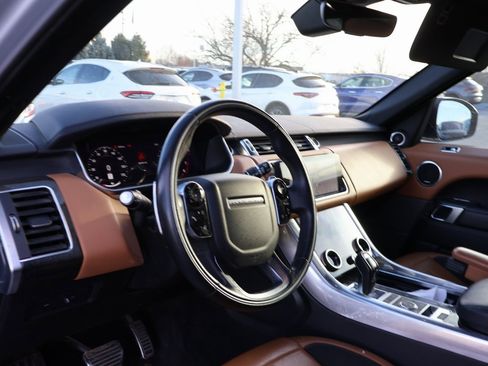 Used 2022 Land Rover Range Rover Sport HSE Dynamic image 18