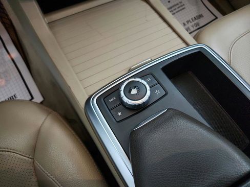 Used 2014 Mercedes-Benz ML 350 4MATIC image 27