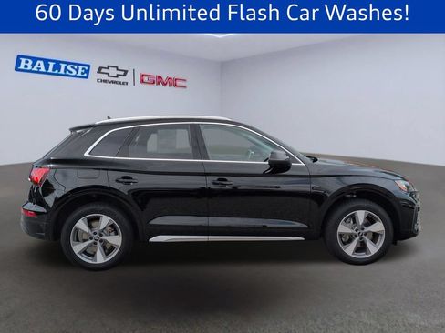 Used 2023 Audi Q5 2.0T Premium Plus w/ Premium Plus Package AWD/4WD image 3