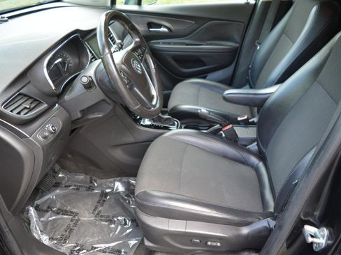 Used 2019 Buick Encore Preferred FWD image 11