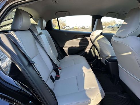 New 2026 Toyota Prius XLE image 14