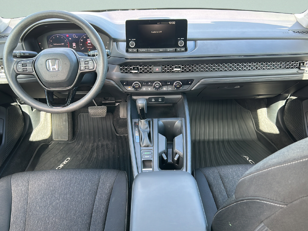 Used 2023 Honda Accord EX image 10