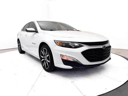 Used 2024 Chevrolet Malibu RS FWD image 9