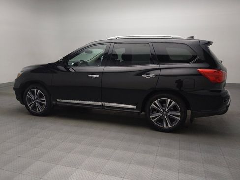 Used 2019 Nissan Pathfinder Platinum image 3
