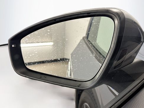 Used 2023 Volkswagen ID.4 Pro S AWD/4WD image 16