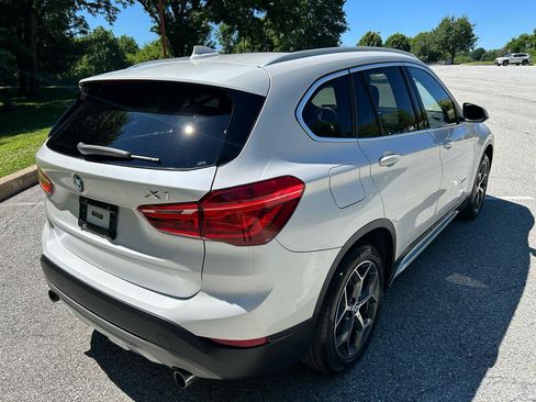 Used 2018 BMW X1 xDrive28i w/ Convenience Package AWD/4WD image 5