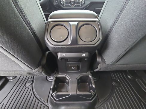 Used 2024 Jeep Wrangler Sahara image 22