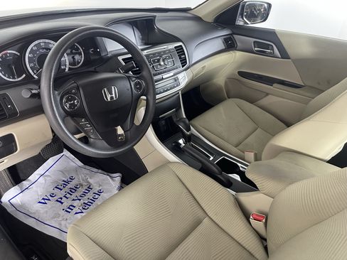 Used 2015 Honda Accord LX image 10