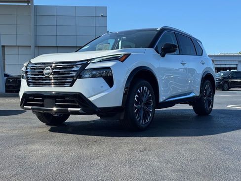 New 2026 Nissan Rogue Platinum w/ Platinum Premium Package AWD/4WD image 1
