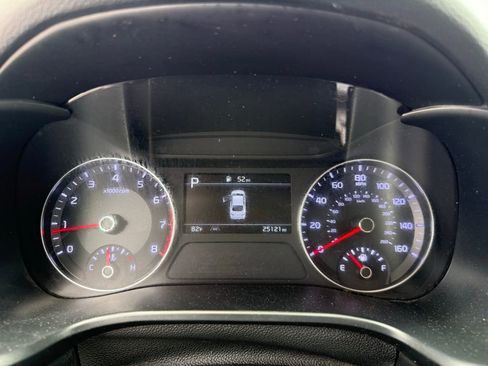 Used 2023 Kia Forte LXS w/ LXS Technology Package FWD image 17
