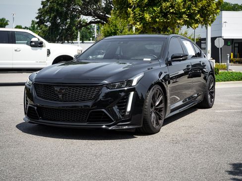 Used 2023 Cadillac CT5 V Blackwing w/ Driver Assist Package RWD image 5