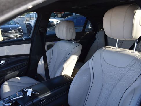 Used 2020 Mercedes-Benz S 450 Sedan image 17