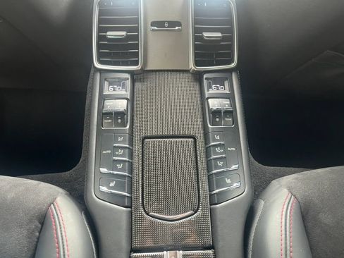 Used 2015 Porsche Panamera GTS AWD/4WD image 27