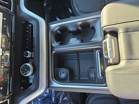 New 2026 Ford Expedition Max Platinum w/ Stealth Appearance Package image 25