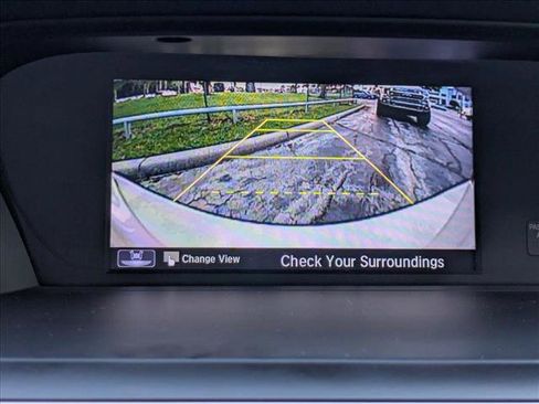 Used 2017 Honda Accord Touring image 10