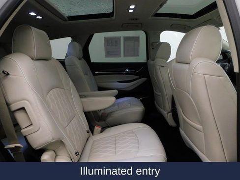 Used 2024 Buick Enclave Avenir w/ Trailering Package, 5000 lbs. image 35