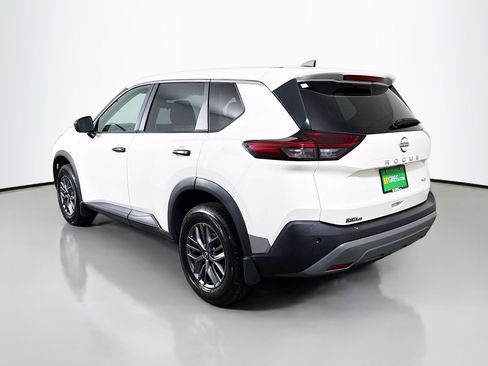 Used 2022 Nissan Rogue S AWD/4WD image 7