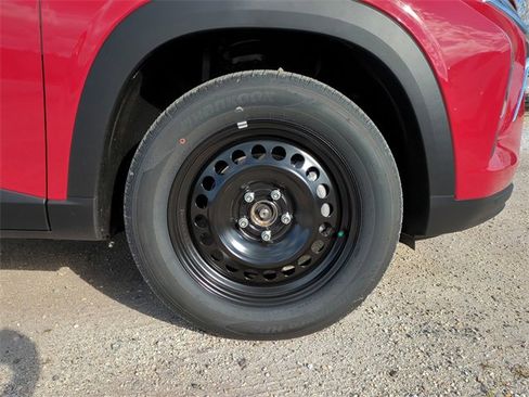 New 2026 Chevrolet Trax LS w/ Driver Confidence Package image 11