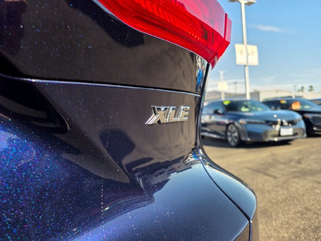 Used 2024 Toyota Venza XLE AWD/4WD image 21