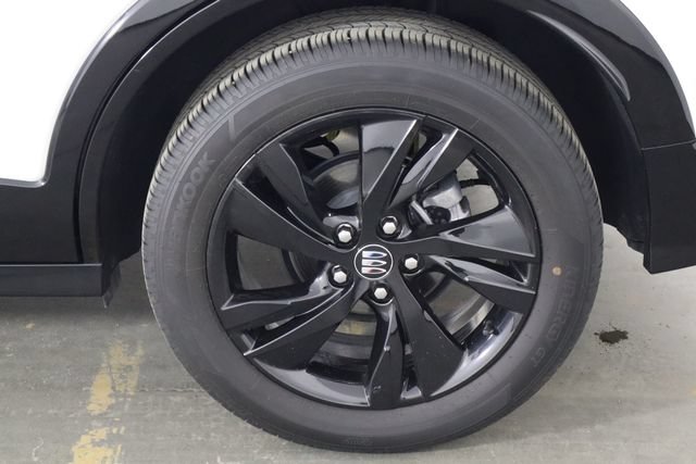 Used 2025 Buick Encore GX Sport Touring w/ Advanced Technology Package FWD image 32