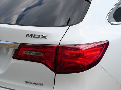 Used 2018 Acura MDX SH-AWD w/ Advance Package image 8