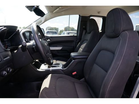 Used 2020 Chevrolet Colorado LT w/ Safety Package image 13