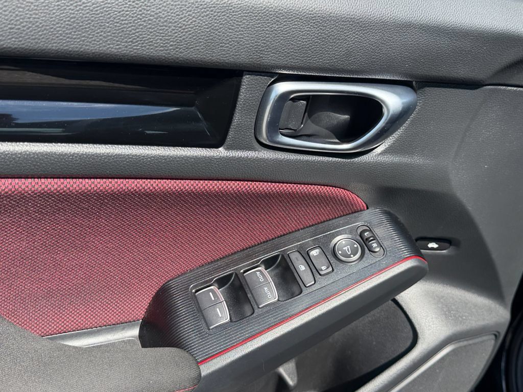 Used 2025 Honda Civic Si image 14