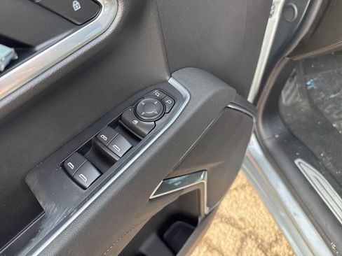 New 2026 Chevrolet Silverado 1500 LT image 18