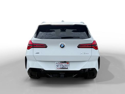 Used 2025 BMW X3 xDrive30i w/ M Sport Package image 4