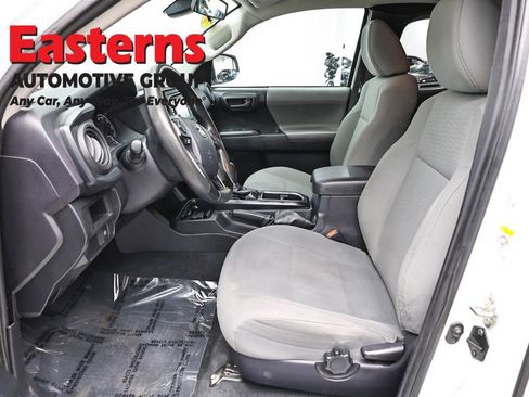 Used 2019 Toyota Tacoma SR RWD image 14