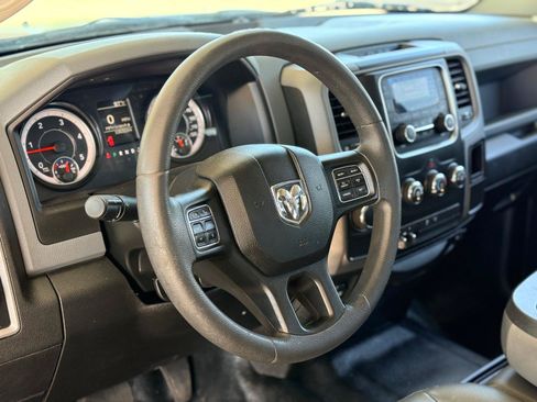 Used 2019 RAM 1500 Tradesman w/ Chrome Appearance Group RWD image 16