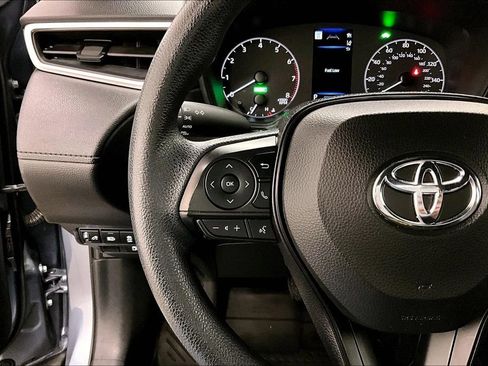 Used 2023 Toyota Corolla Cross AWD Hybrid image 11