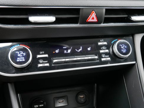 Certified 2023 Hyundai Sonata SEL image 22