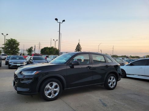 Used 2023 Honda HR-V LX image 4