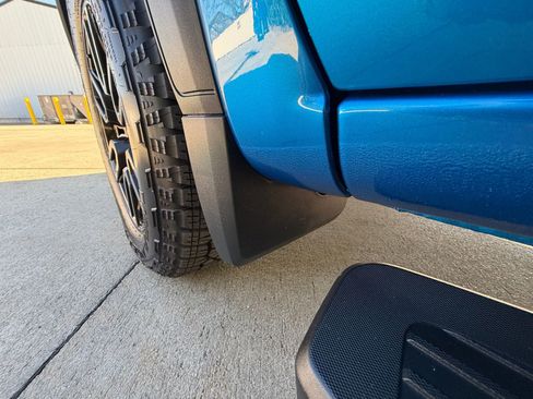 Used 2022 GMC Sierra 1500 Elevation w/ LPO, Elevation Black Package image 42