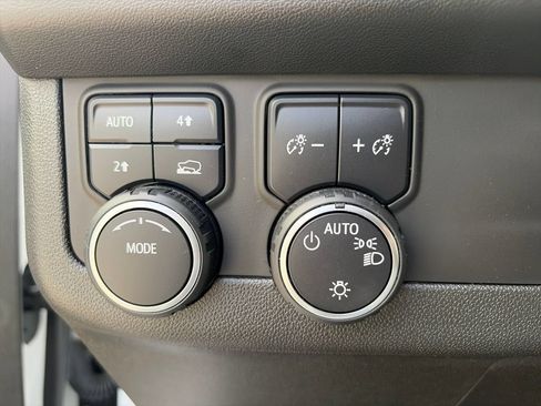 Certified 2023 Chevrolet Tahoe RST w/ Luxury Package AWD/4WD image 21
