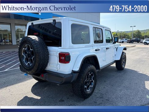Used 2022 Jeep Wrangler Unlimited Rubicon 4xe w/ Cold Weather Group AWD/4WD image 6