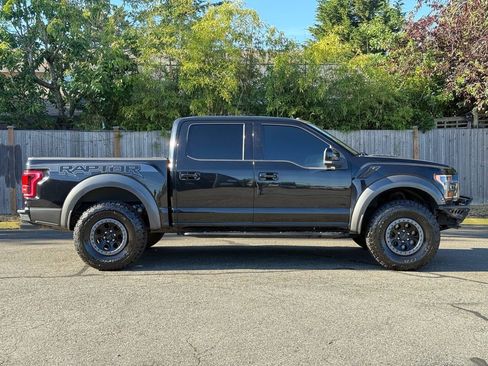 Used 2017 Ford F150 Raptor w/ Equipment Group 802A Luxury AWD/4WD image 5