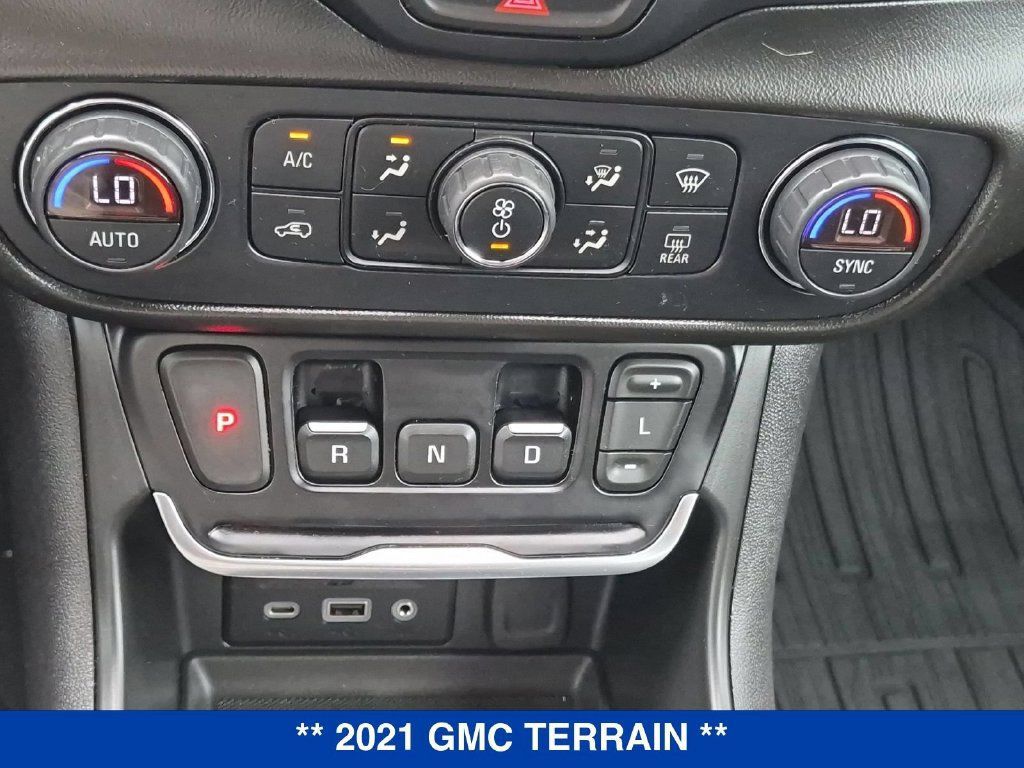 Used 2021 GMC Terrain SLT w/ Infotainment Package II AWD/4WD image 26