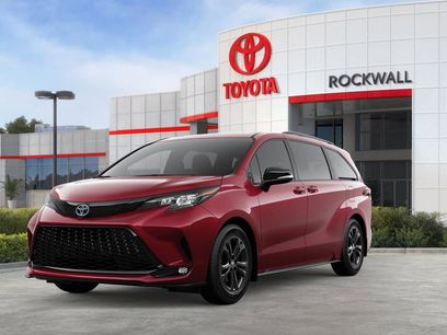 New 2025 Toyota Sienna XSE w/ XSE Premium Package